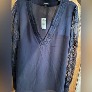 Express top new with tags